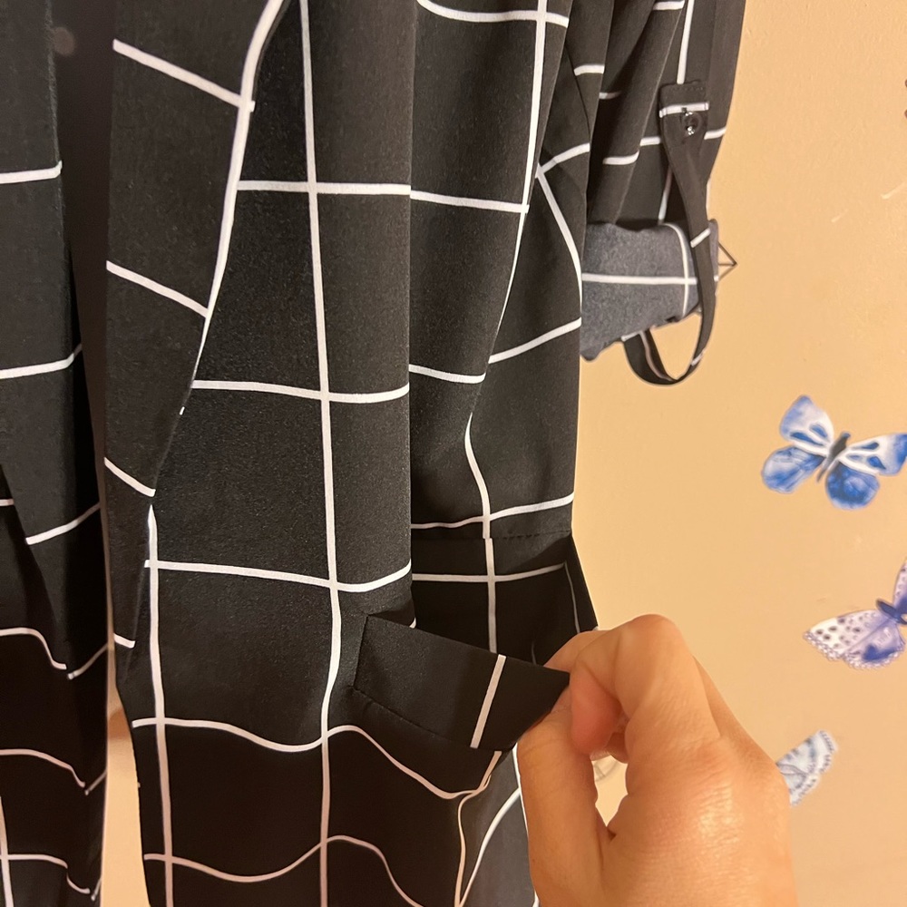 Blazer - Picture 2 of 3
